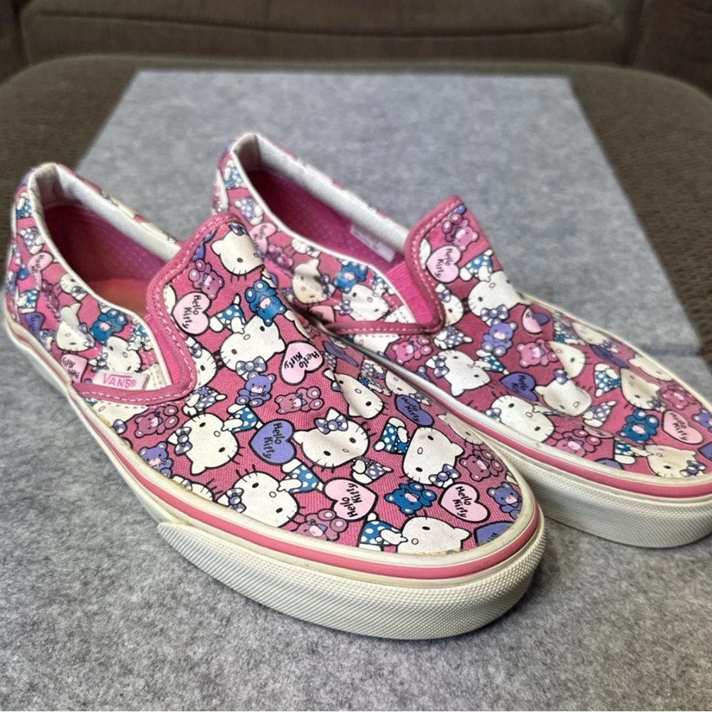 Vans Kids Pink Hello Kitty Slip-On Sneakers
